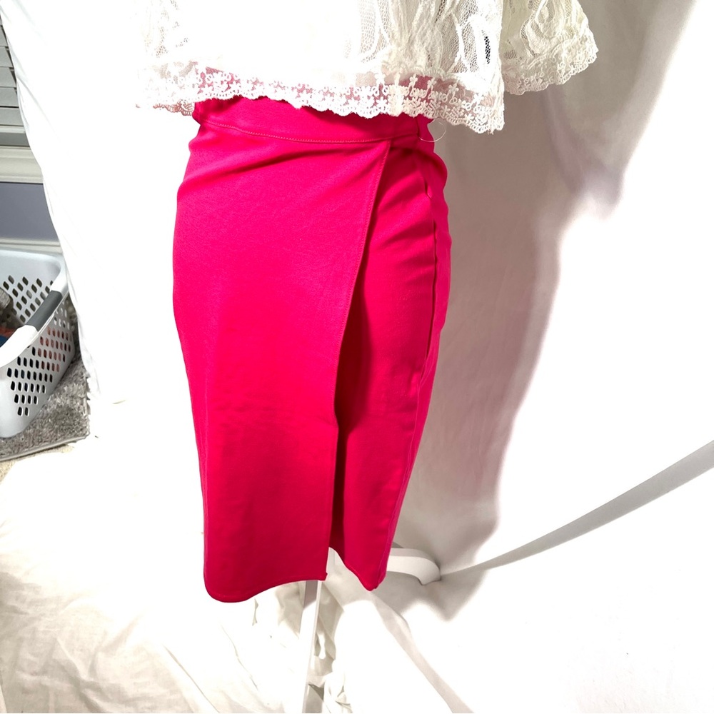 NWT Liz Claiborne Pencil /Champagne Pink Satin Bias/Cut Midi Skirt NWT